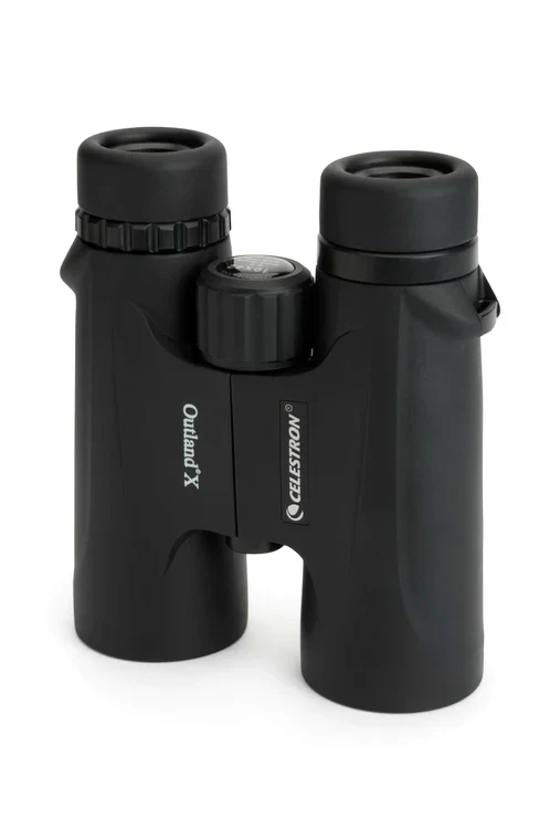 Celestron OutlandX Roof Binocular 10x42 - Image 4
