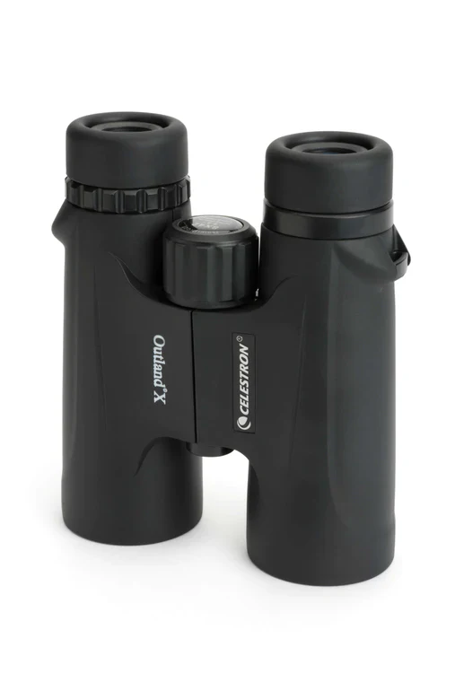Celestron OutlandX Roof Binocular 8x42 - Image 4